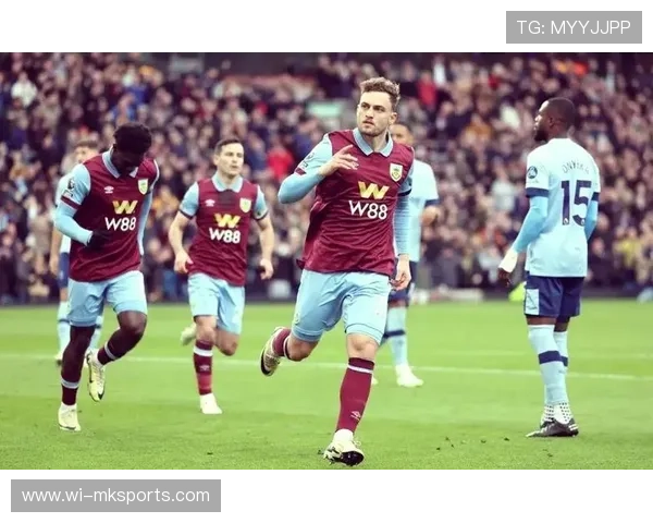 “英超激战正酣，争冠大战进入白热化阶段”，英超bha